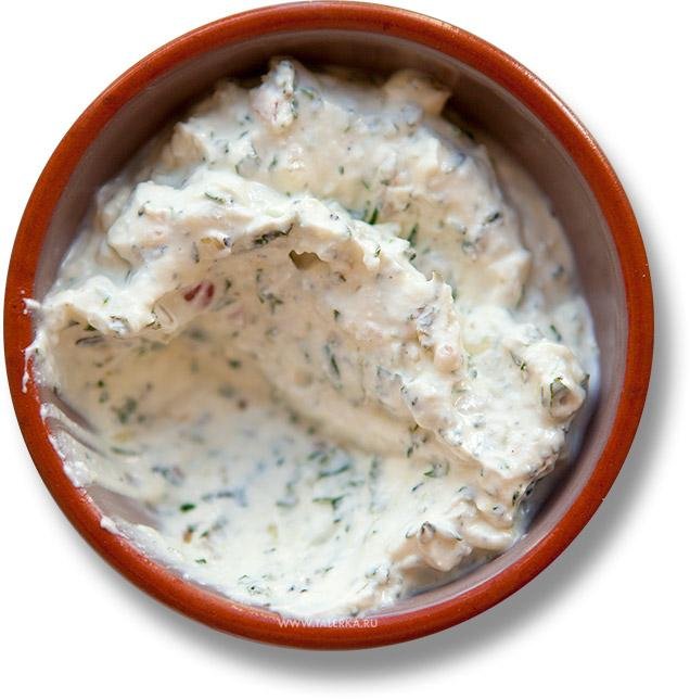 Мягкий сыр с зеленью